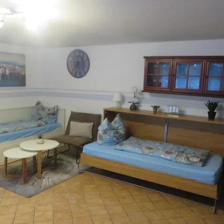 Mit Terrasse In * Schellhorn