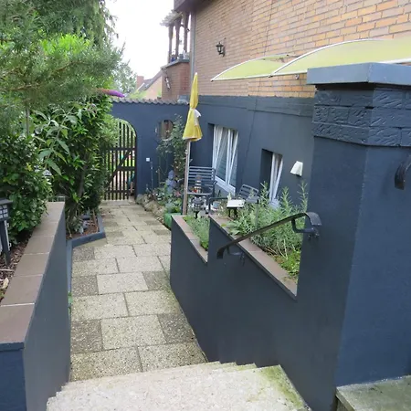 Lägenhet Mit Terrasse In