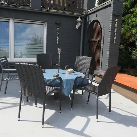 Mit Terrasse In Schellhorn