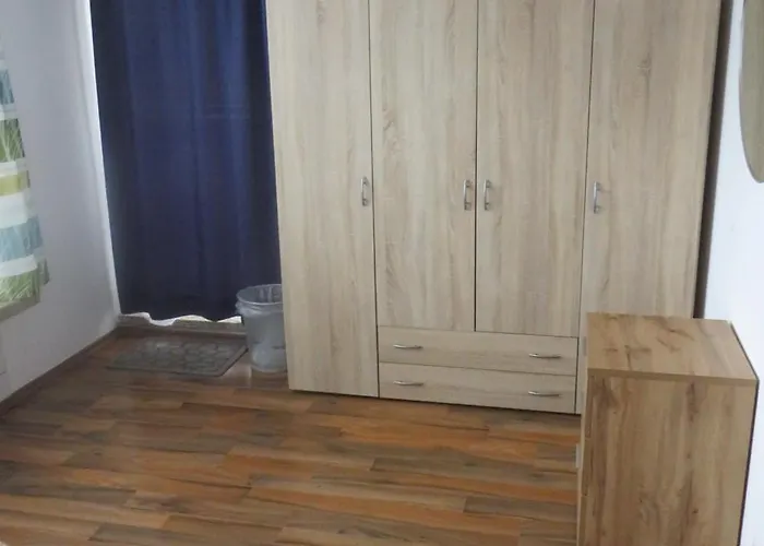 Mit Terrasse In Lägenhet *