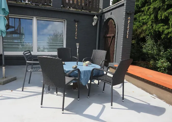 Mit Terrasse In Schellhorn